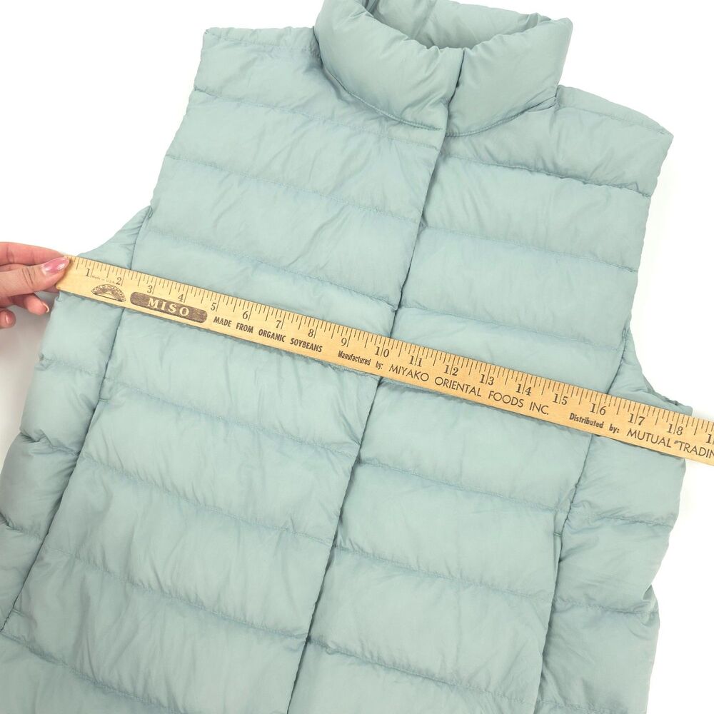 UNIQLO Ultra Light Down Puffer Vest DWR Quilted Soft Shell Minimal Gorpcore Sage - Picture 3 of 9